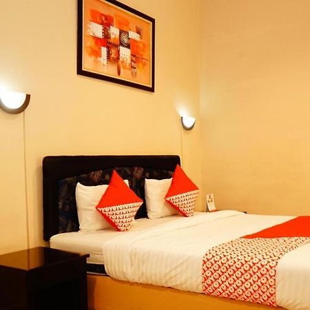 Hotel Belitong Belitung Esterno foto