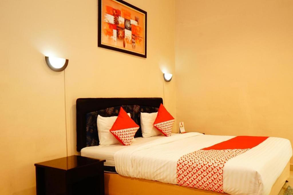 Hotel Belitong Belitung Esterno foto